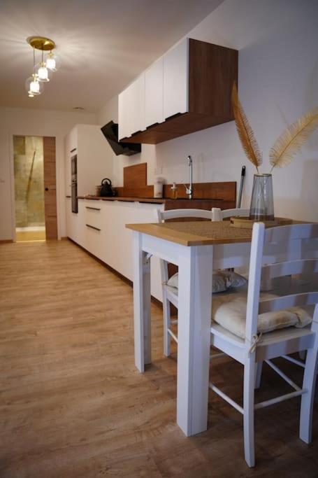 Bel Appartement Centre-Ville แซงต์-เอเตียน ภายนอก รูปภาพ